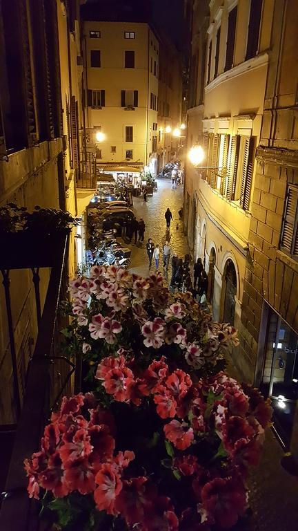 Palazzo Del Duca Piazza Navona Guest House Róma Kültér fotó
