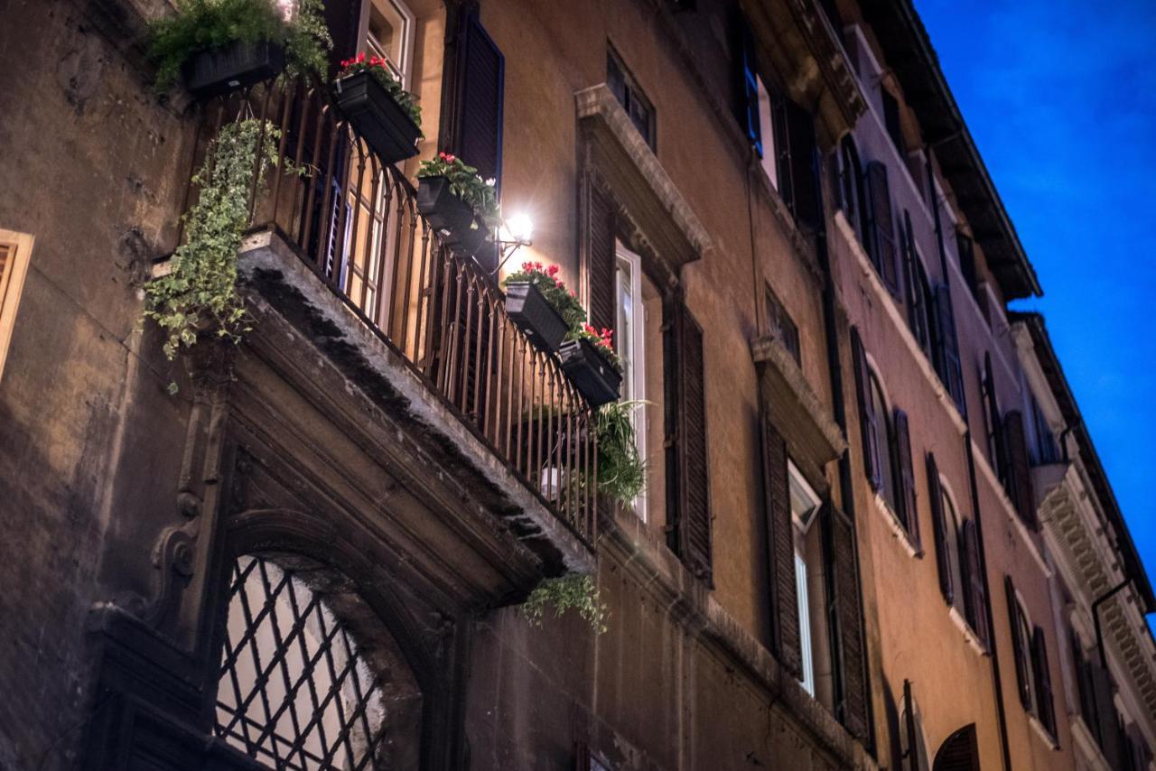 Palazzo Del Duca Piazza Navona Guest House Róma Kültér fotó