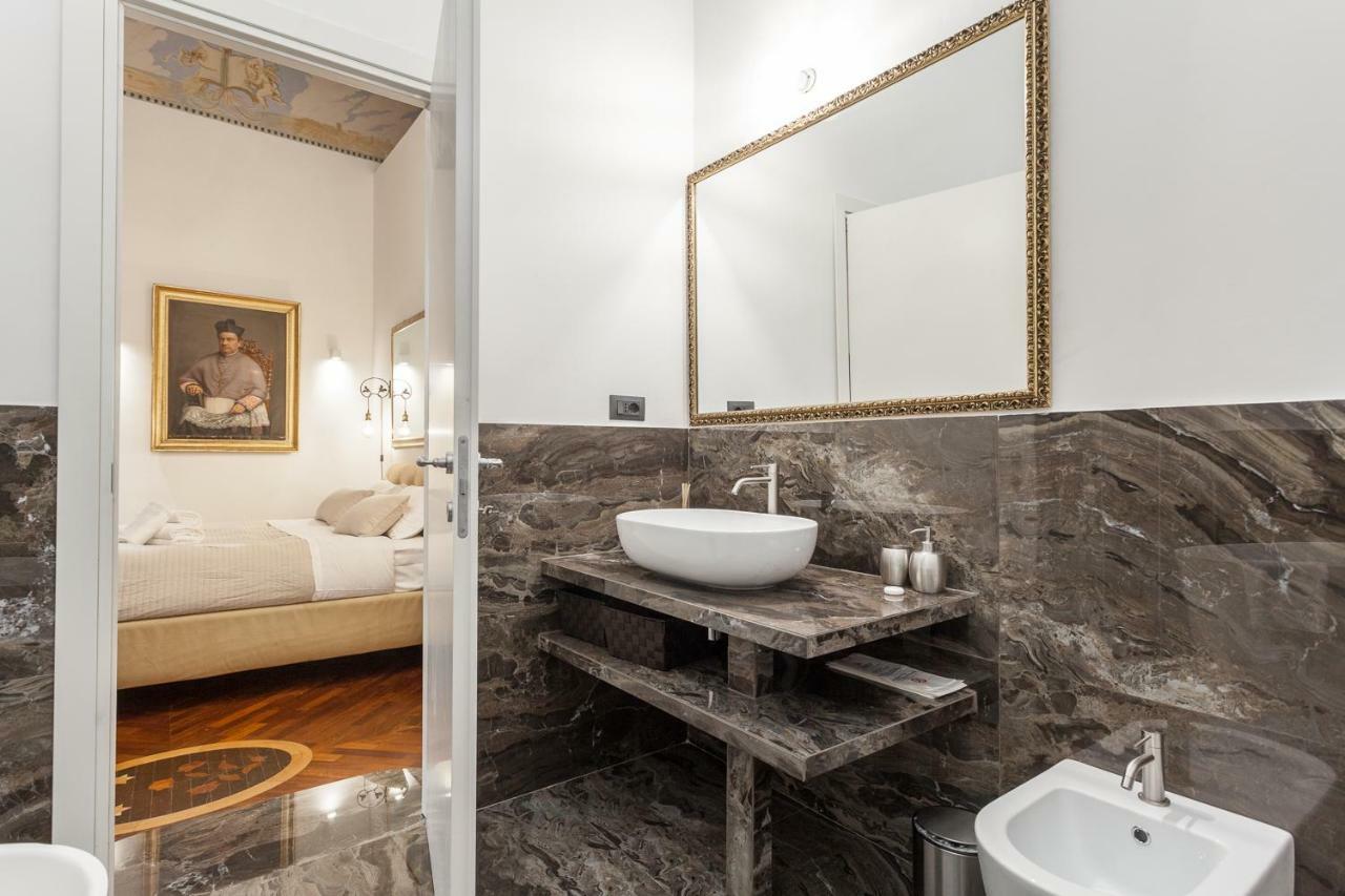 Palazzo Del Duca Piazza Navona Guest House Róma Kültér fotó